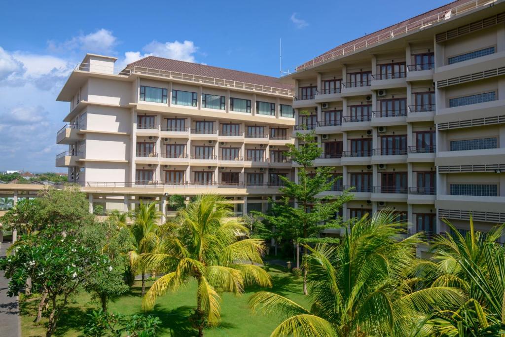 Lombok Raya Hotel
