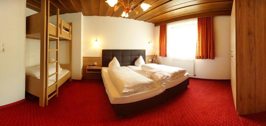 Kinderhotel Lärchenhof photo 2