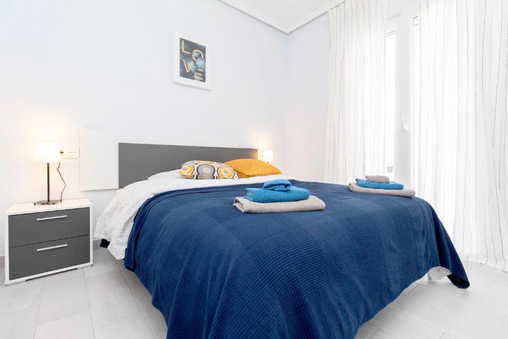Luxury La Zenia Beach Apartment photo 3