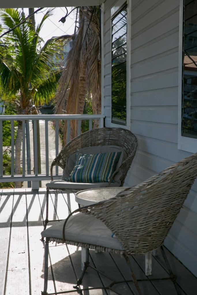 Coconut Coast Villas photo 2
