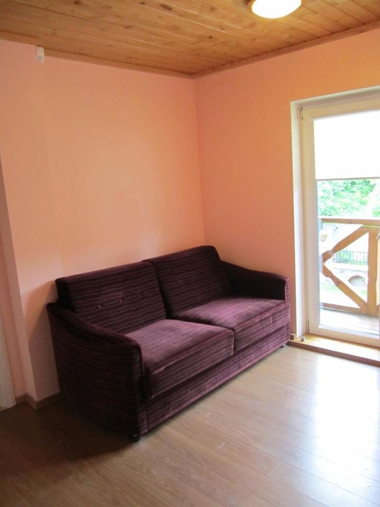 Семейный (Двухместный номер с 1 кроватью, диваном и 2 балконами), Red Tower Apartments