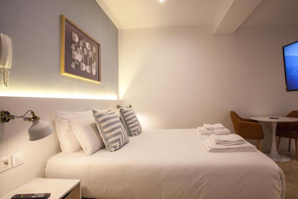 Студио (Номер-студио с кроватью размера «queen-size»), Gran Central Suites