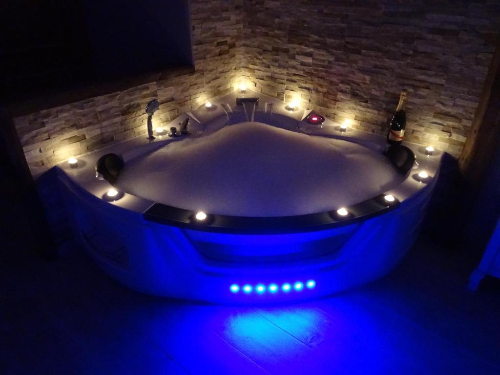 Apartamento Usuaia con jacuzzi photo 4