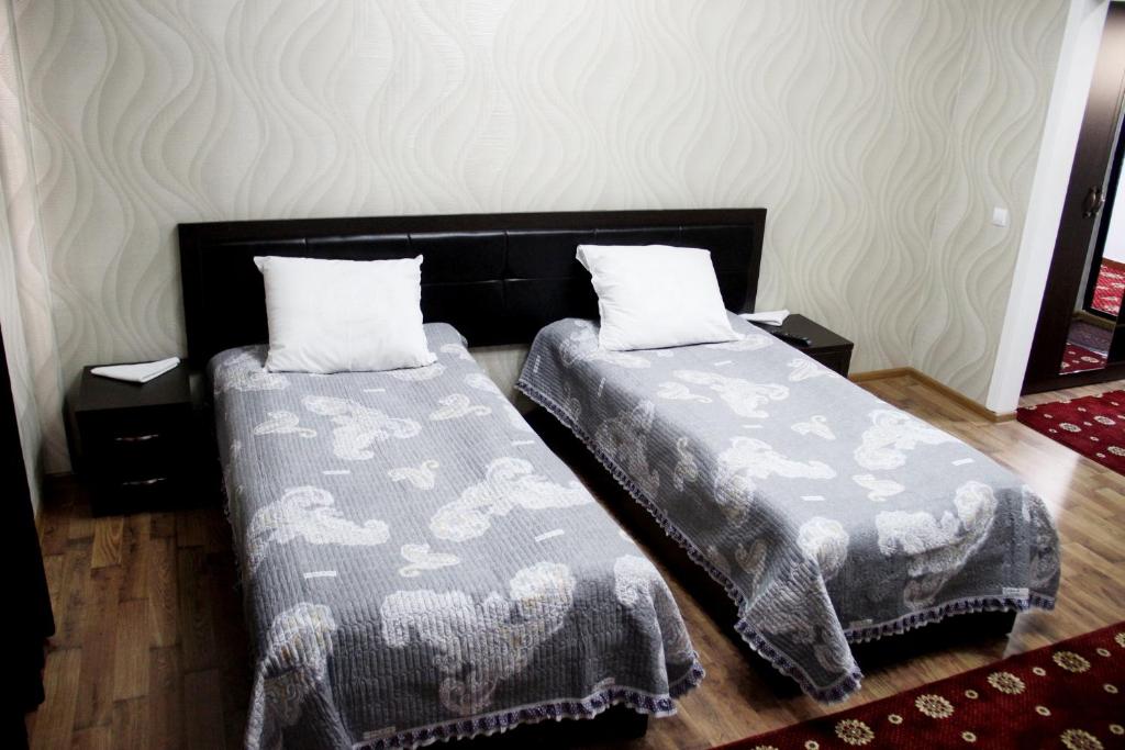 Hotel Zarafshon in Dushanbe photo 4
