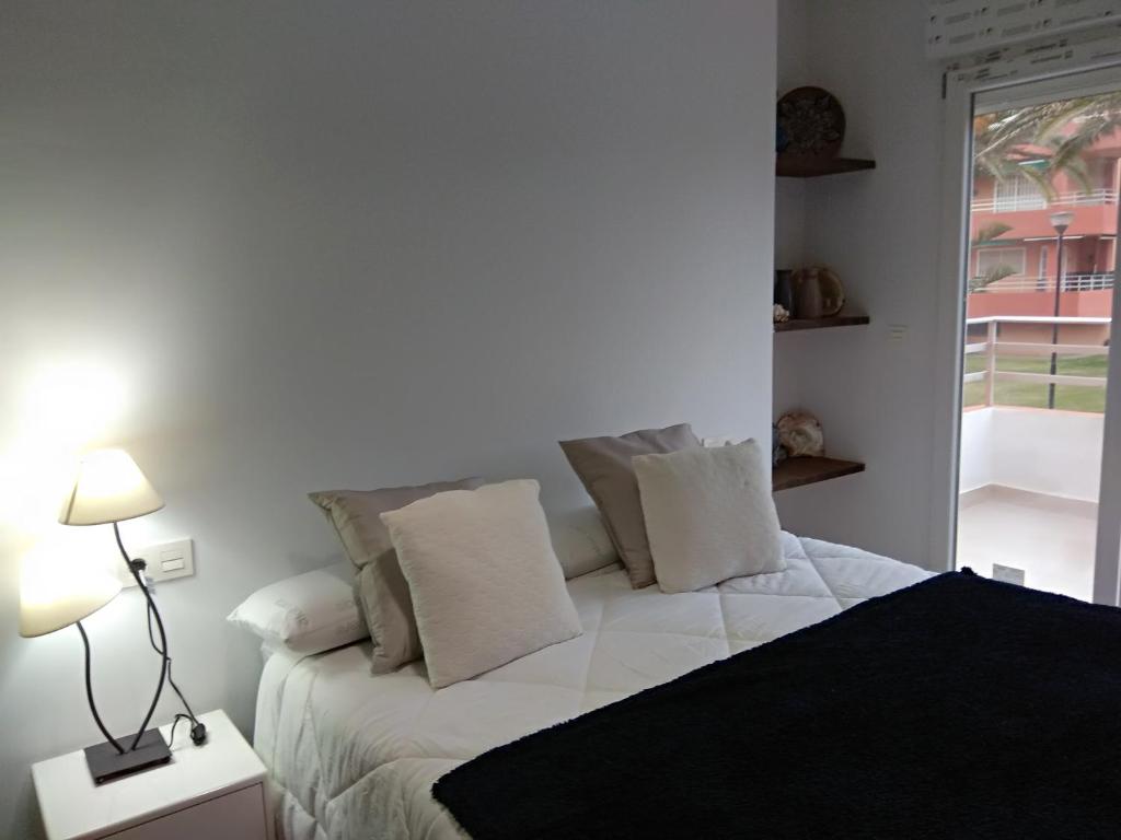 Apartamento a 150 metros del Mar, parking y Wifi photo 4