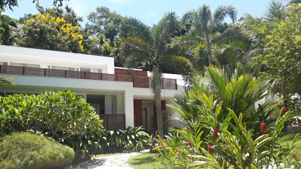 Tropical Contemporary Suites photo 1
