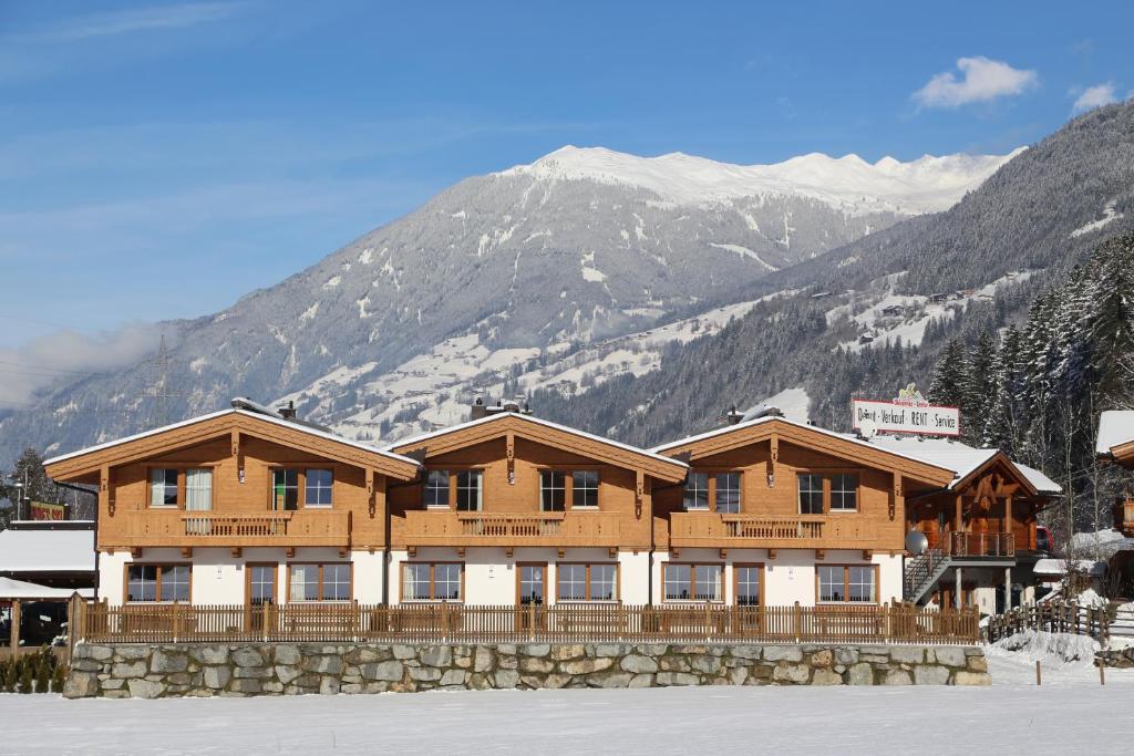 Chalets Hotter Ferienhaus mit E-Ladestation photo 1