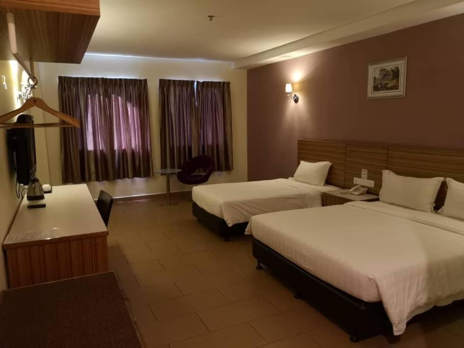 Grand Court Hotel photo 1