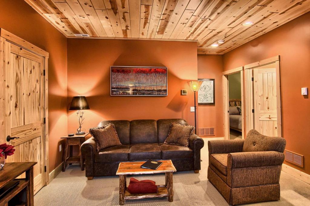 Edelweiss Lodge photo 1