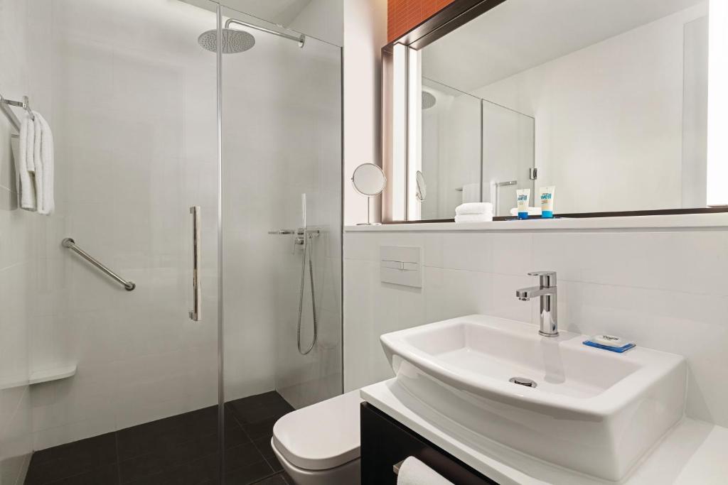 Двухместный (Номер Den с кроватью размера «king-size»), Hyatt House Kuala Lumpur, Mont Kiara