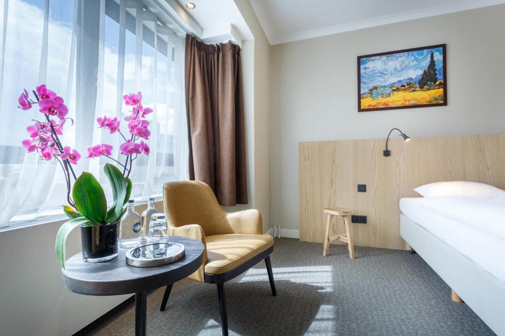 Hotel Carlton photo 4