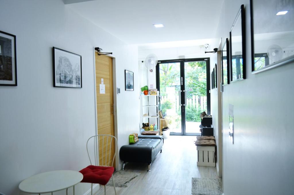 Early Bird Hostel Ayutthaya photo 3