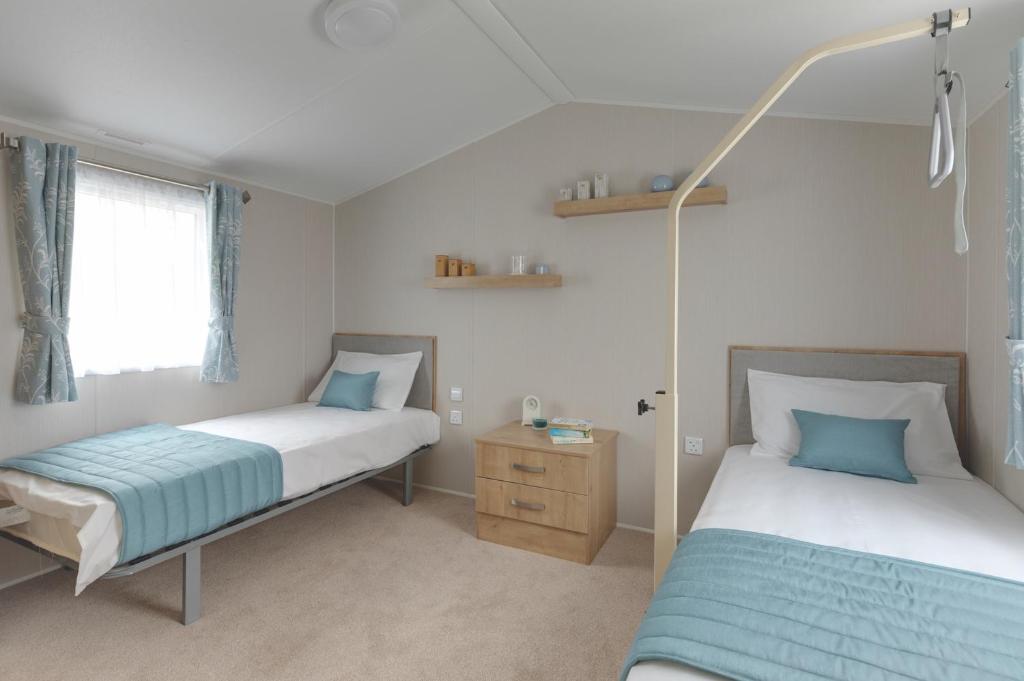 Belle Aire Holiday Park - Tap to explore photos