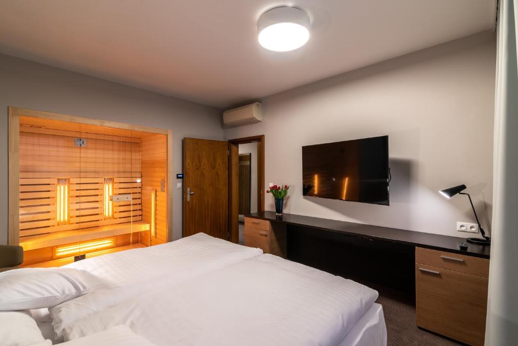 Hotel Karpatia photo 3