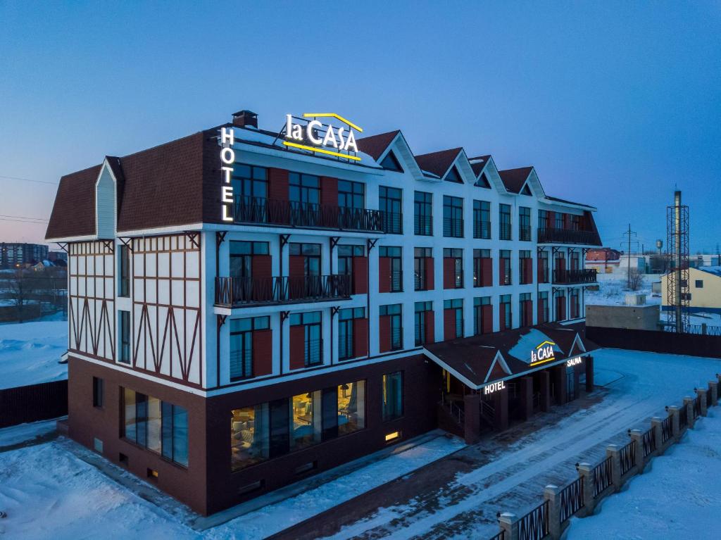 LaCasa Hotel
