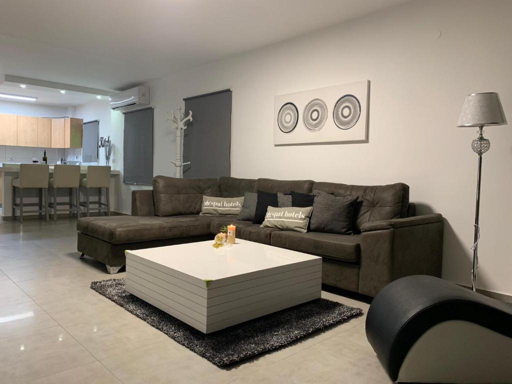 Spat Apartments photo 3