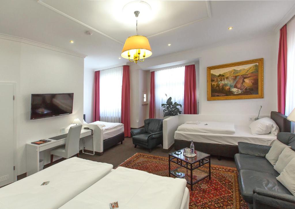 Семейный (Семейный номер), Hotel Adler