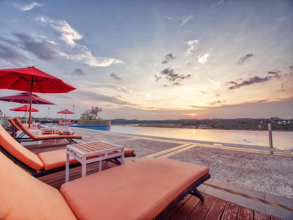 Grand Lagoi Hotel Bintan - Tap to explore photos