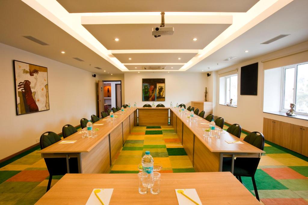 Lemon Tree Hotel, Ahmedabad photo 4