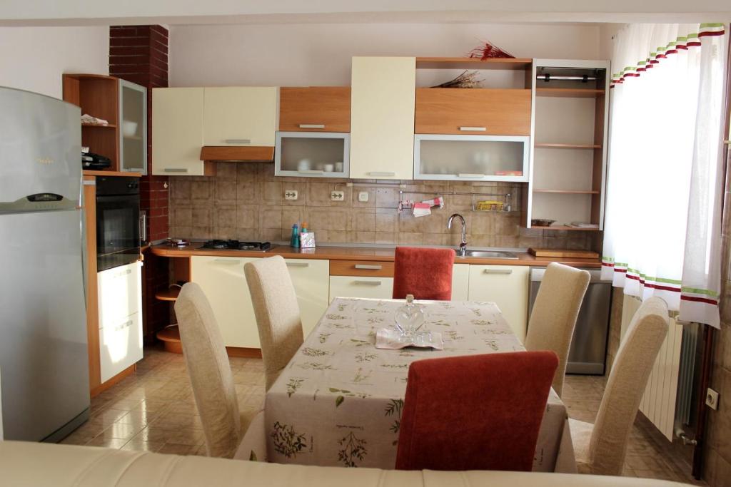 Apartments Marinović 3462 photo 4