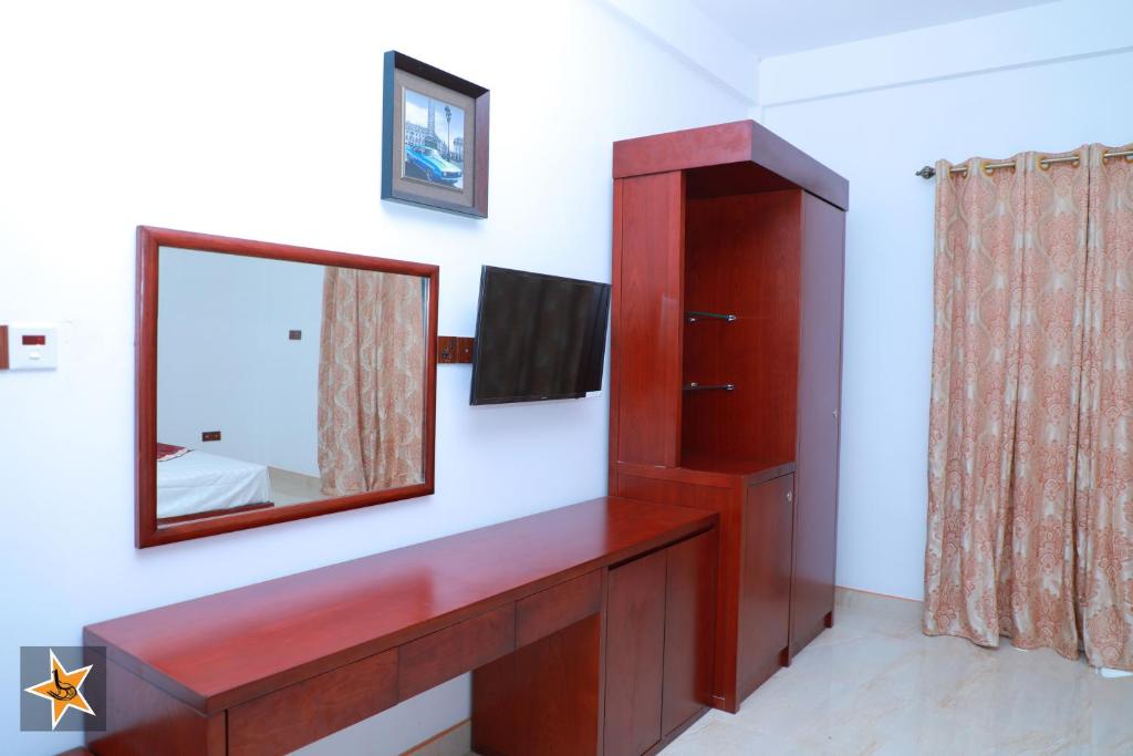 RJ Mahaal Hotel photo 3