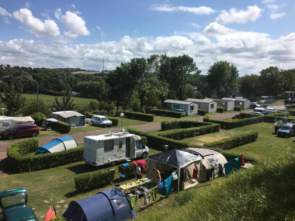 Camping le Mont Joli Bois photo 4