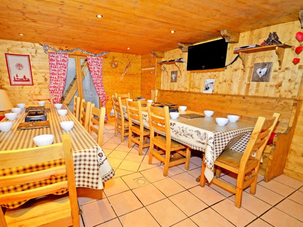 Luxurious Chalet in Champagny en Vanoise near Ski Area photo 4
