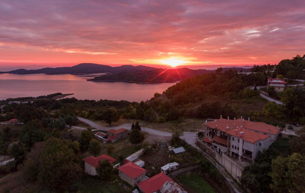Pandion Luxury Boutique Hotel & Suites with Spa photo 2