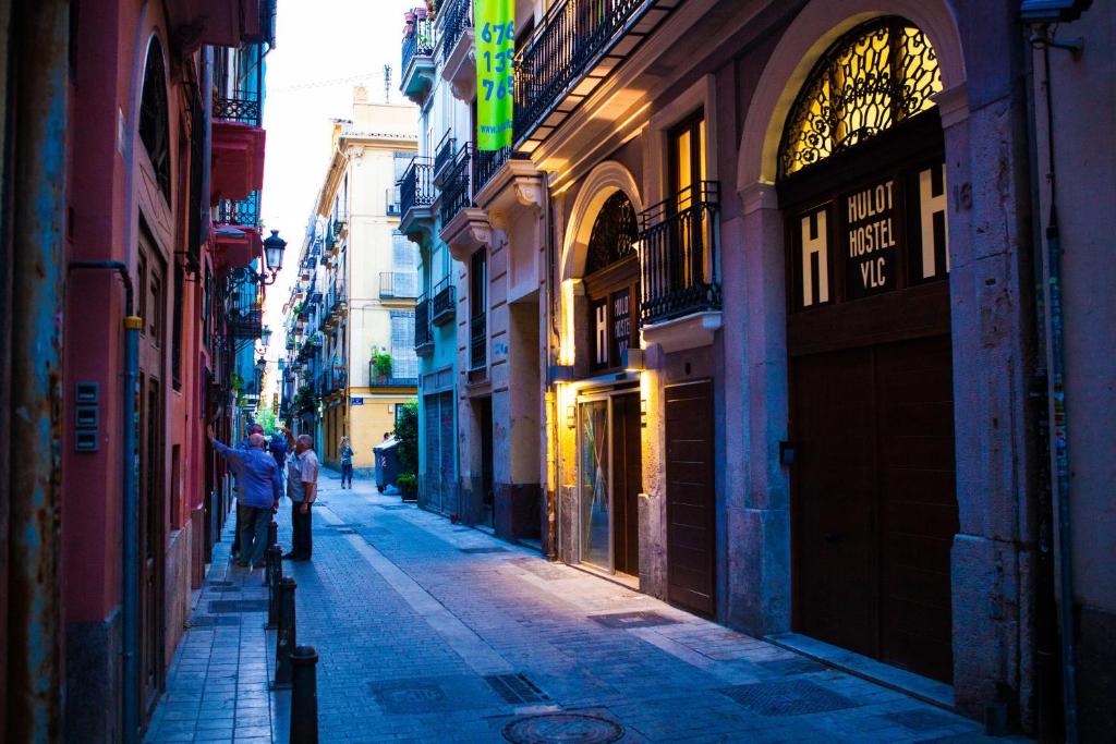 Hulot B&B Valencia photo 1