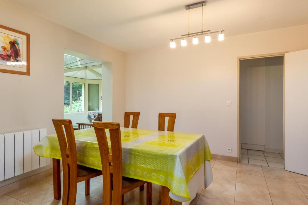 4 Bedroomed Near Disneyland Paris photo 4