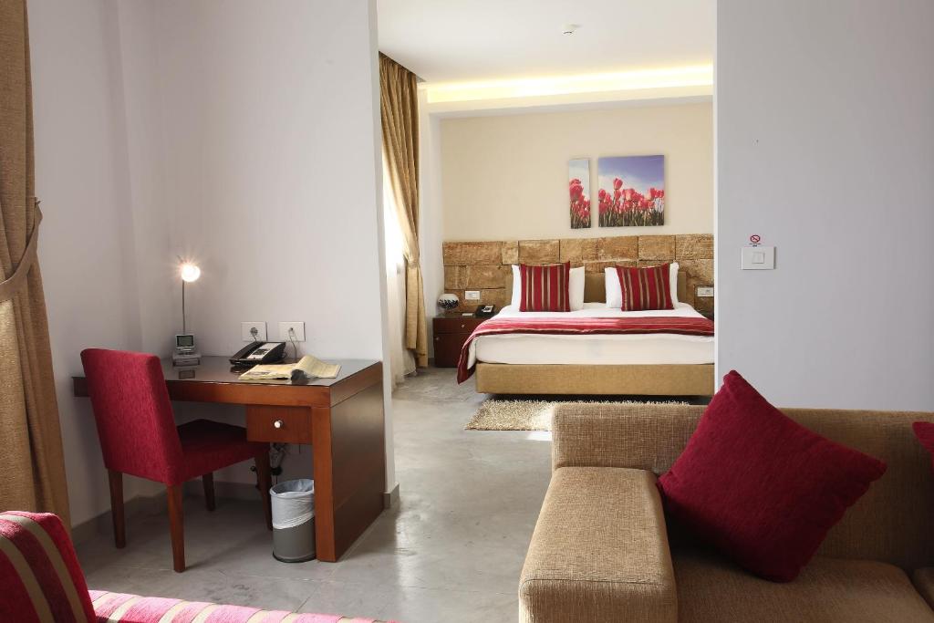 Monoberge Hotel photo 4