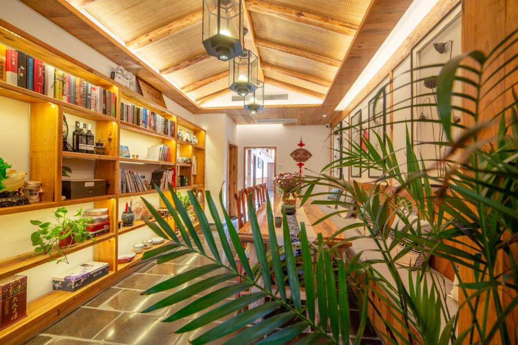 Yuelu Homestay photo 3