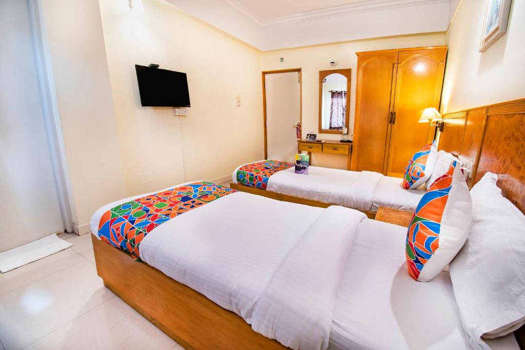 Двухместный (Двухместный номер Делюкс с 1 кроватью), FabHotel Metro Manor Central Station