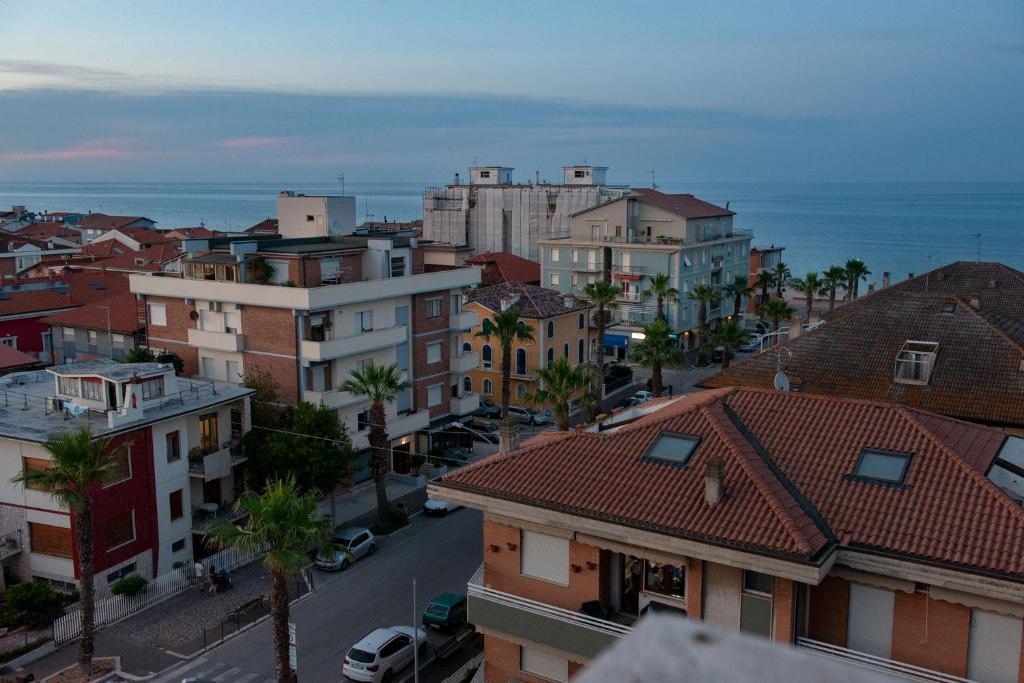 Hotel Mondial photo 2