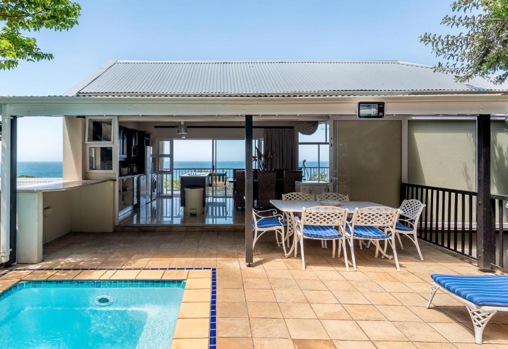 Beachhaven Villa with Inverter & Solar photo 3