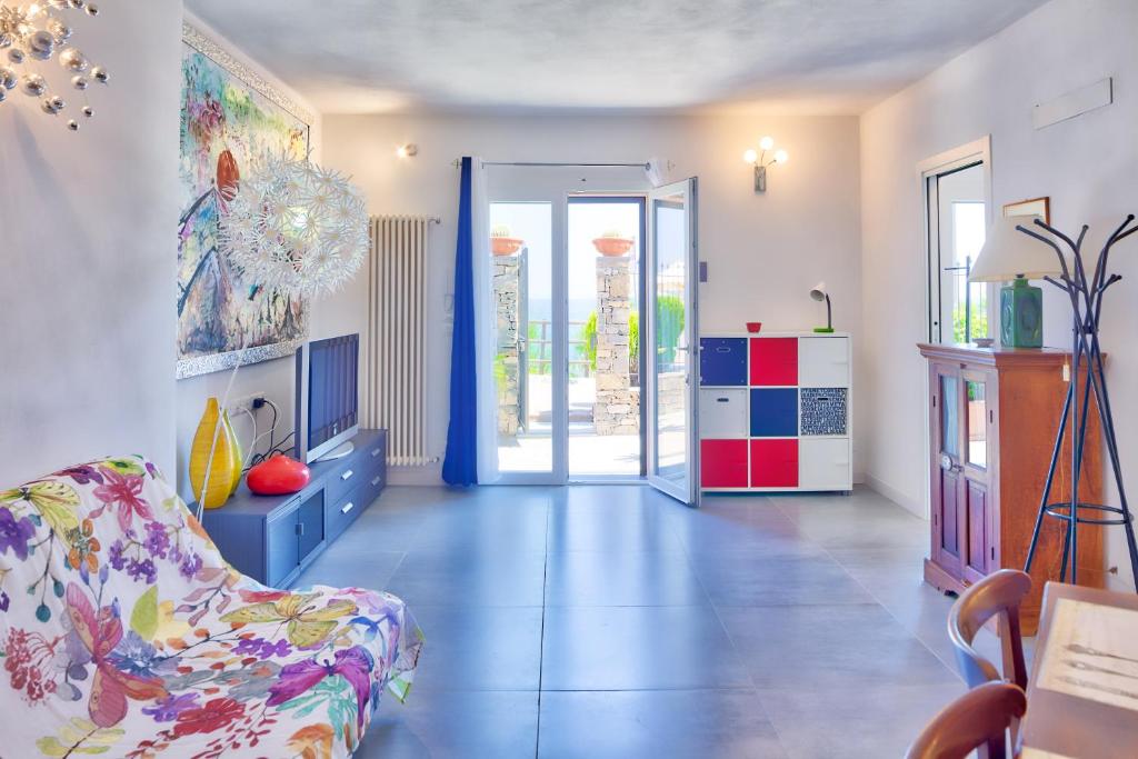Villa Lucrezia - San Lorenzo al Mare photo 2