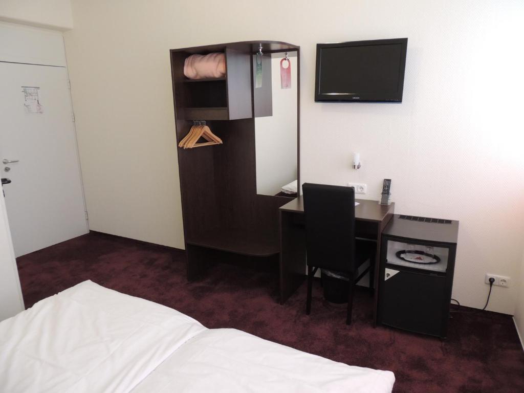 Двухместный (Двухместный номер с 1 кроватью), AAA Budget Hotel