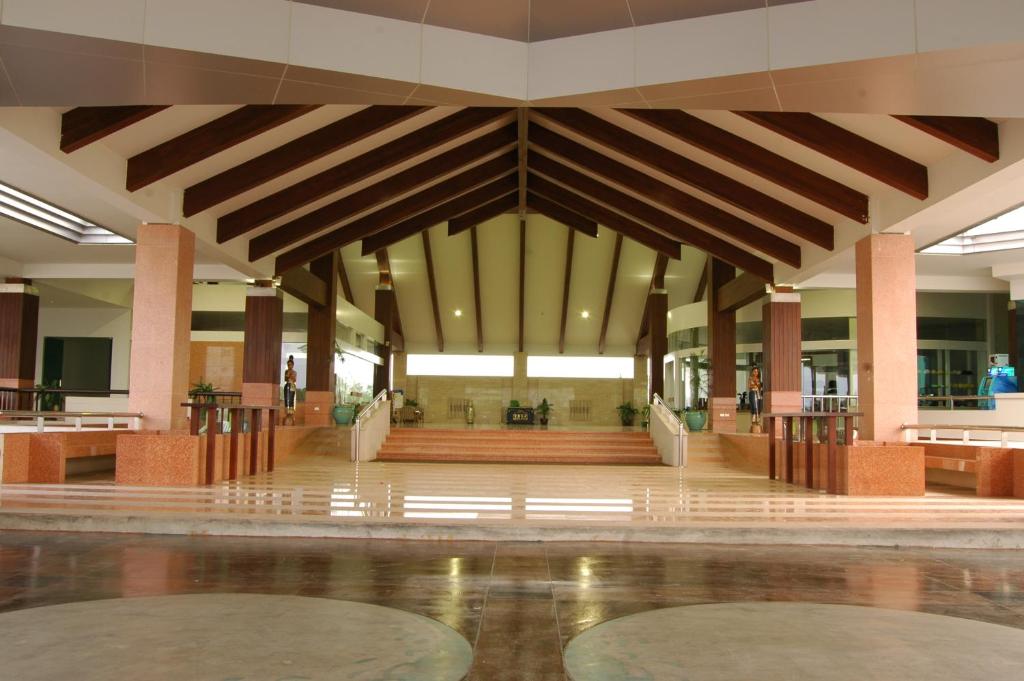 Uniland Golf & Resort photo 3