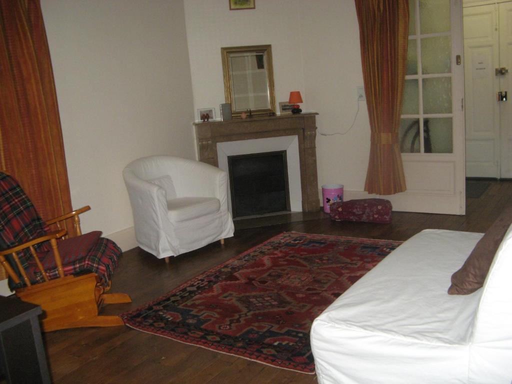 appartement 50 m2 , chambre , cuisine , salle de bains photo 3