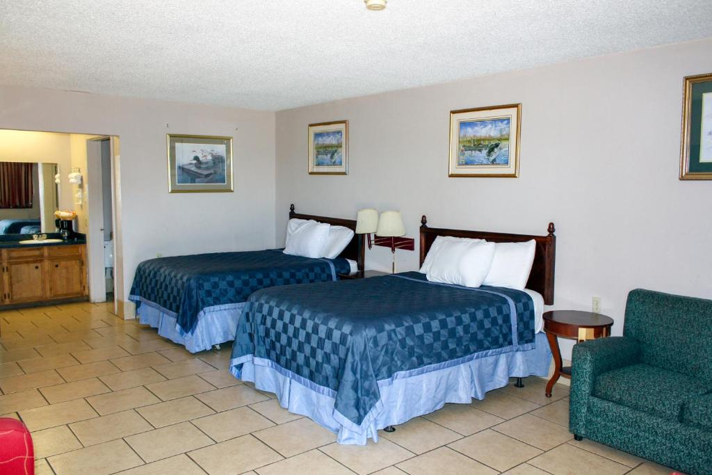 Toledo Town Inn photo 4