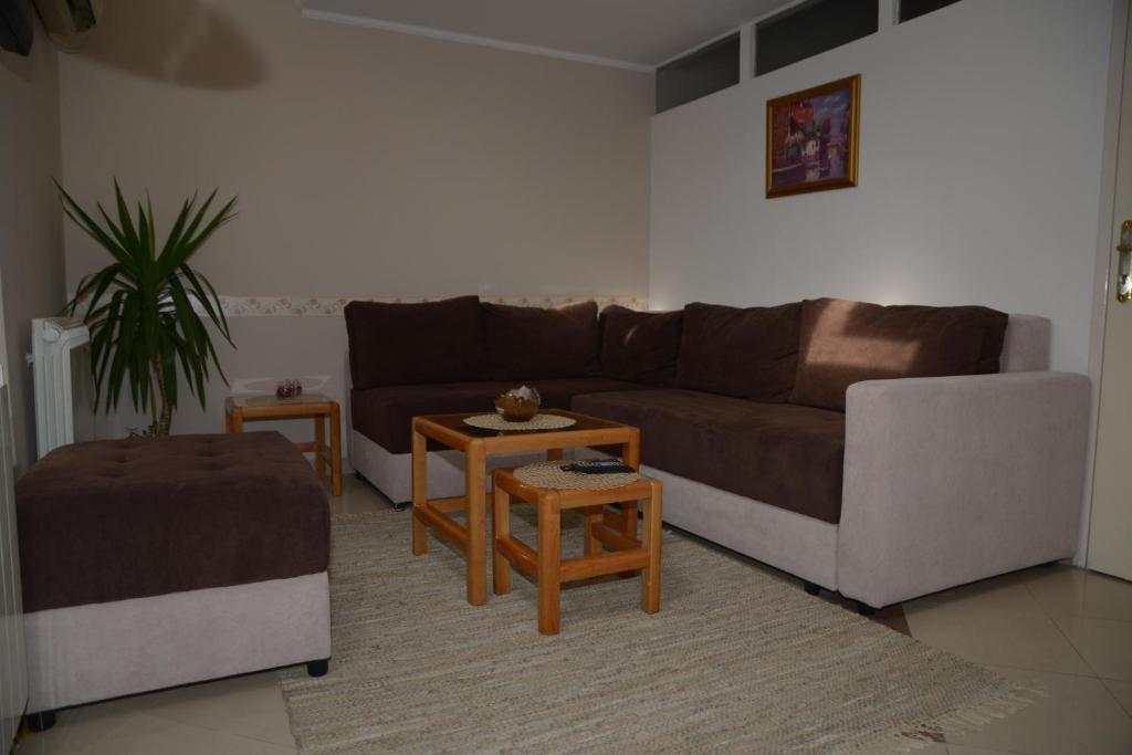Апартаменты (Двухуровневый номер с 2 спальнями и гидромассажной ванной), Apartments Skadarlija