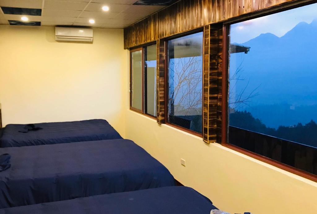 Fansipan Terrace Cafe and Homestay