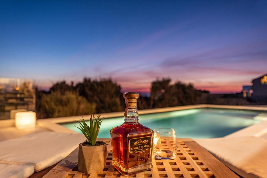 Villa Olea, luxury retreat with nature blend photo 4