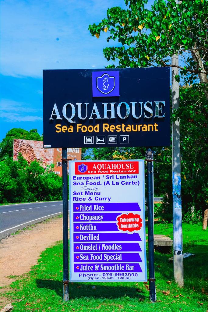 Aqua House Hotel Yala photo 2