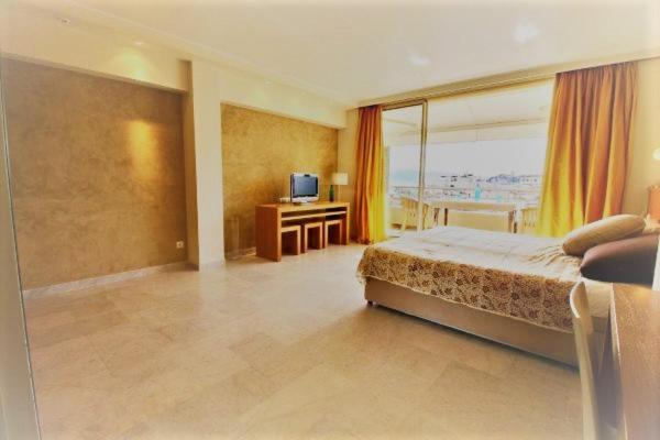 Le Grand Hotel photo 1