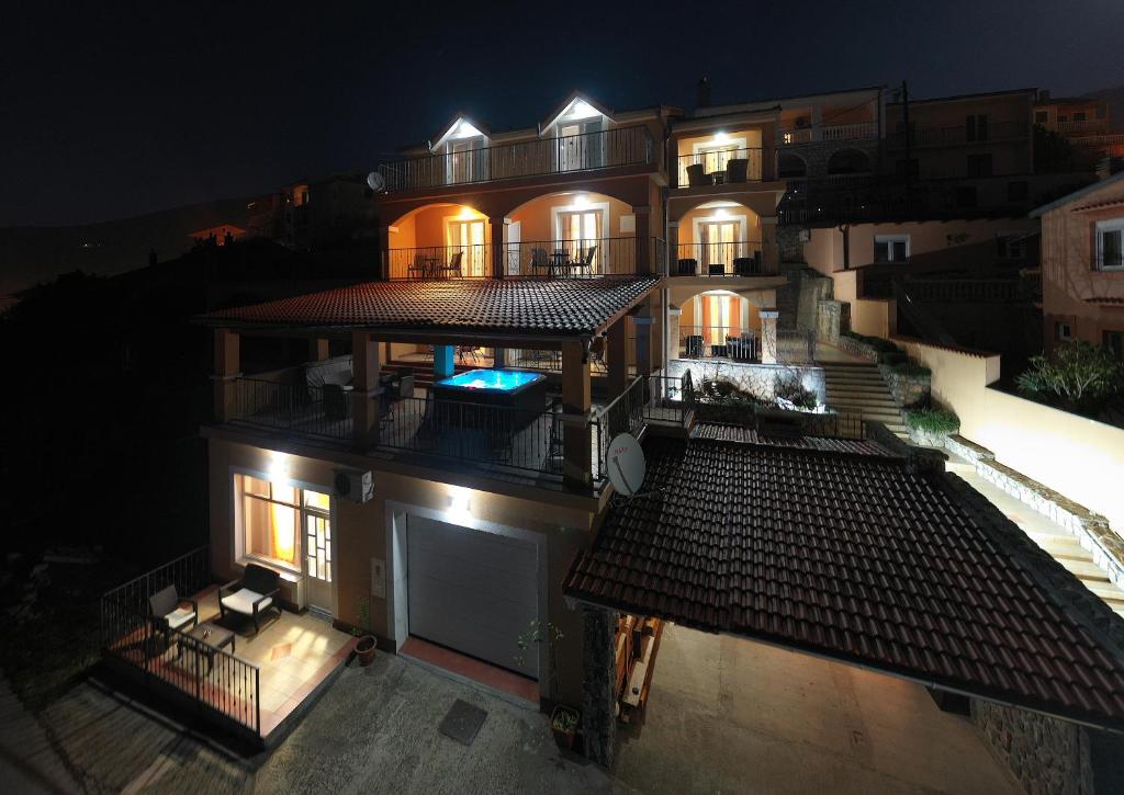 Apartments Lucia Senj photo 2