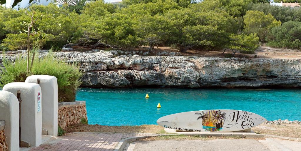 Apartamentos Cala Blanca photo 4