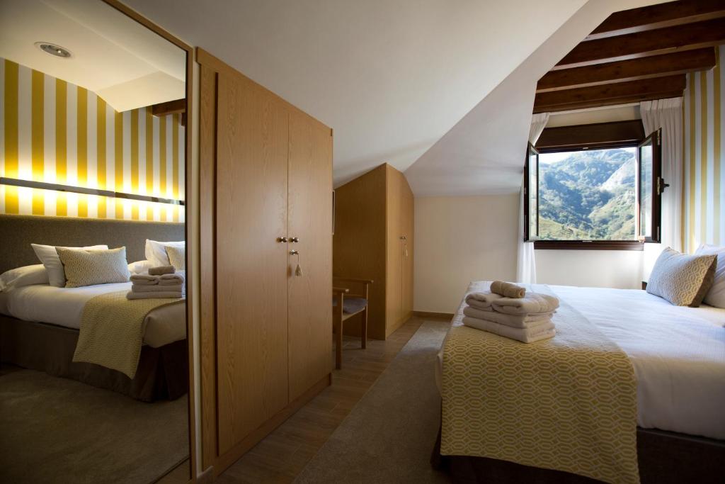 Hotel La Casona de Llerices photo 3