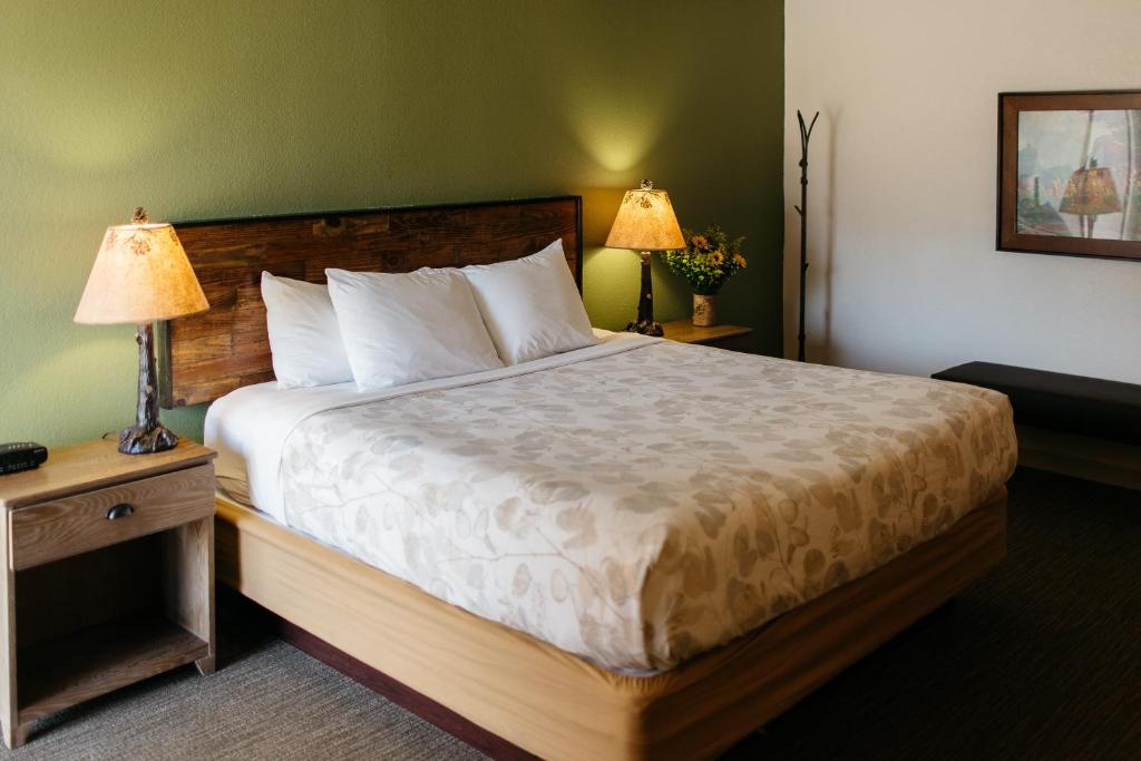 Brown County Inn photo 1