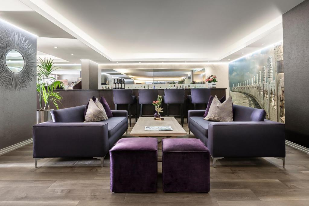 The Hyde All Suite Hotel photo 2